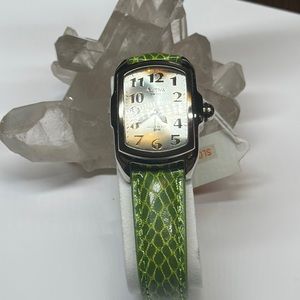 Activa Swiss Watch green faux croc band brand new needs battery